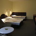 York Hotel