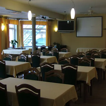 York Hotel 3*