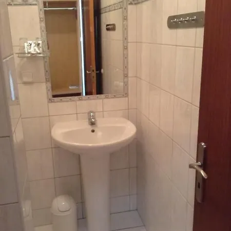 Hotel York 3*